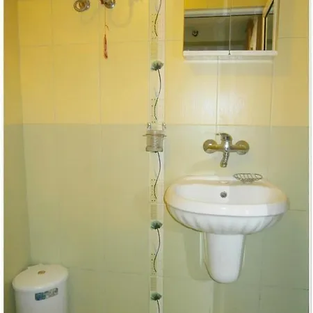 Terzievi Family House 3*