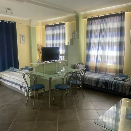 Terzievi Family House 3*